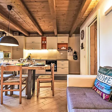 Apartmán Ai Tini By Interhome